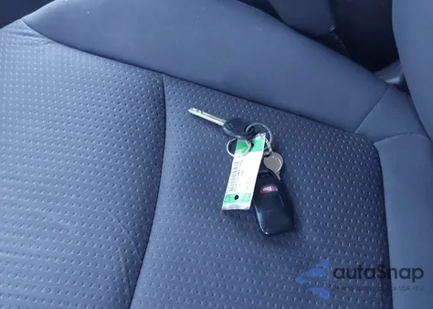 2011 Kia Sorento Lx from USA, damaged, VIN 5XYKTCA18BG179006